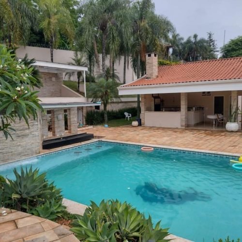 WhatsApp Image 2025-10-13 at 09.04.35 (1)